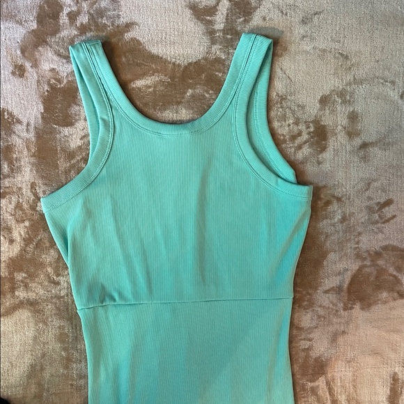 Elegant Sleeveless Mint Maxi Dress - Picture 8 of 10